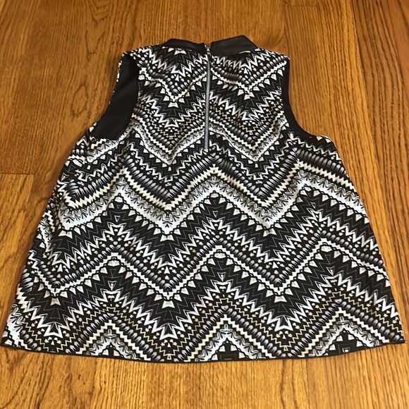 Pinc Prenium Girl’s Printed Top Size M - Picture 2 of 4